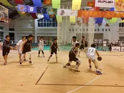 熊猫体育官方-北京男篮对阵大连队，全队备战意志坚定 