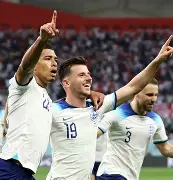 包含瑞士惊险战胜保加利亚，欧洲杯预选赛未完待续的词条